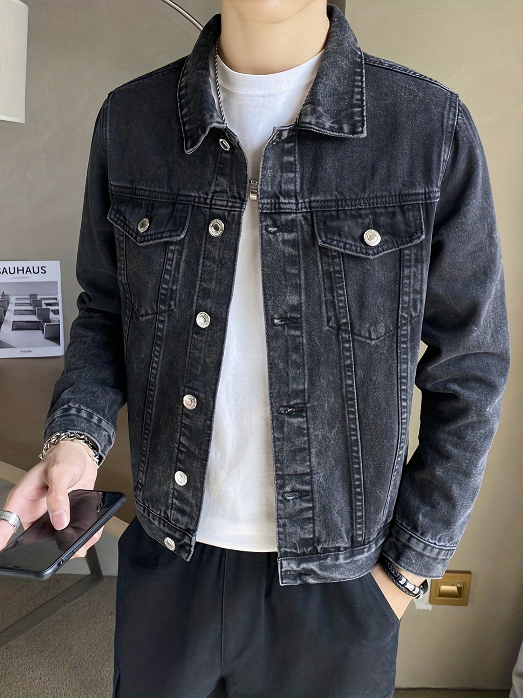 🧥 Men's Vintage Black Denim Jacket